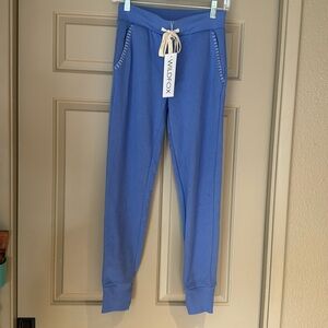 Wildfox lounge pants with white stitches on pockets